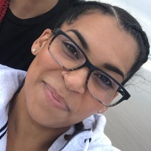 Meet your Posher, Janea